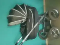 Продается коляска 2 в 1