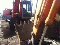 Услуги экскаватора Хитачи ЕХ-200(5)