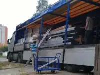 Опытные и сильные грузчики Машины для грузоперевозок Такелаж