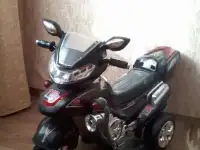 Продам мотоцикл детский на аккумуляторе