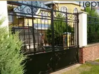 Кованые металлические ворота