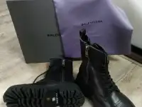Сапоги Balenciaga