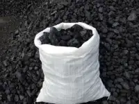Уголь в мешках