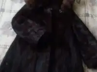 Шубка для молодых и стройных.
