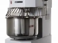 Тестомес спиральный HURAKAN HKN-30SN, несъемная дежа 30л. Профессиональный тестомес для пекарни общепита