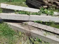 Продаются ж/б пасынки армированные 300*30*18