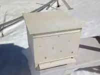 Производим и продаем каркасные ульи для пчел