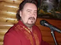 Ведущий певец ди-джей на праздник тамада мск