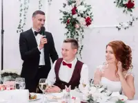 Ведущий на свадьбу
