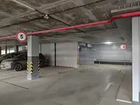 Собственник сдает место на закрытой стоянке., фотография 4