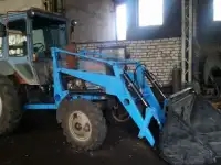 Погрузчик фронтальный универсальный ПКУ-0,8, фотография 2