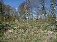 Участок ИЖС в центре пос. Рахья
