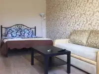 Центр Санкт-Петербурга, Марата 8