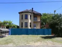 Дом 470 м² на участке 5 сот.