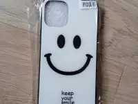 Чехол для iPhone 12 5.4 новый