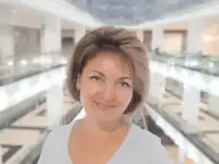 Ищу работу помощницей повара.