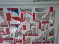 Метизы и хозтовары