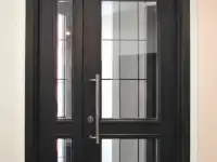 Двери пластиковые