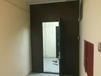 Металлические двери. Двери на карман, кладовки