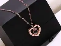 Кулон I love You на 100 языках