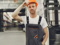 Paзнoрaбочие в цех убоя