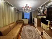 Продам 4-х комн квартиру с авт отоп в городе Луганск квартал Мирный