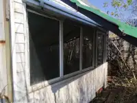 Киоск (ларек) б/у под торговлю или бытовку