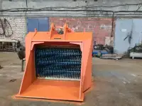 Мощный ковш для просеивания рыхлого сырья