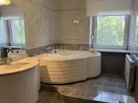Квартира 167 м2 в городе Луганск улица Советская, 167,00 м², 4 эт., улица Советская, фотография 4