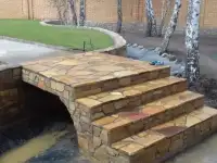 Укладка природного камня
