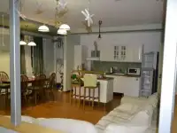 Продается квартира в элитном доме район курортной зоны г. Ессентуки, ул. Октябрьская 337, с новым ремонтом, общая площад, 130,00 м², 8 эт., Кур. зона, Октябрьская 337, фотография 2