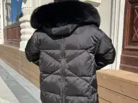 Пуховик черный с капюшоном на гусином пуху с черным песцом❄️  ❗️Наполнитель: 100% гусиный пух  ❗️Натуральный песец ❗️Раз, фотография 3