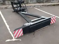 Отвал для чистки снега под барьером