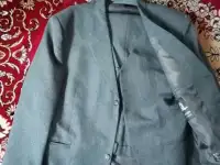 Продам костюмы б/у размеры 54 56 цена указана