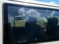 Продам боковое стекло для VW Т4