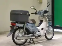 Мотоцикл дорожный Honda Super Cub рама AA04 скутерета корзина рундук гв 2012, фотография 4