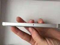 Продам айфон 5s