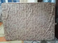 Продам б/у матрас.