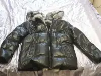 Кожаный пуховик