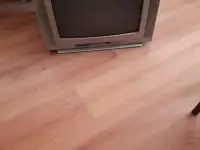Продаю Б/У телевизоры