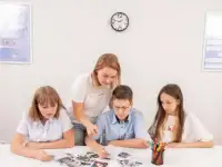 Преподаватель английского языка