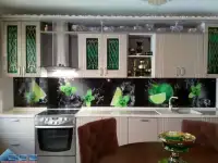 Стеклянный фартук для кухни в Тюмени, фотография 9