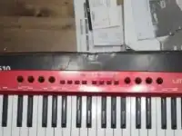 миди клавиатура Behringer umx610 u-control