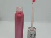 Сияющий блеск для губ Merilin, фотография 3
