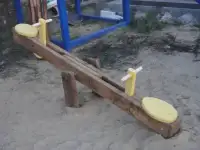 Комплекс игровой, качели деревянные