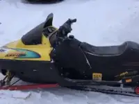Снегоход brp lynx racing