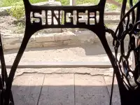 Продам ножки машинки Singer