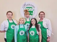 Уборка квартир и мытьё  окон у пожилых людей и пенсионеров.