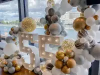 Оформление воздушными шарами Свадебного мероприятия, фотография 3