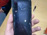 Продам Xiaomi Mi 9 8/256 Transparent Edition